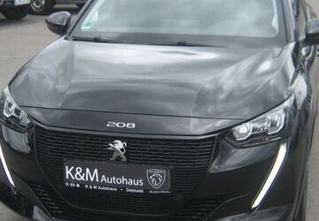 Peugeot 208 26.000 km 17.490 &euro; Detmold 32758