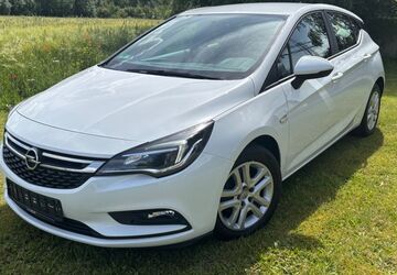 Opel Astra 77.297 km 8.990 &euro; Paderborn 33104
