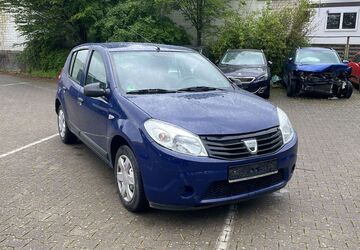Dacia Sandero 170.000 km 1.999 &euro; Detmold 32758