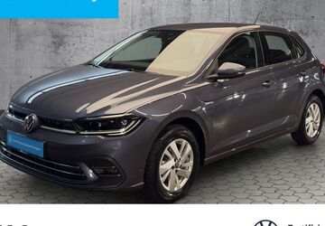 VW Polo 1.390 km 21.840 &euro; Paderborn 33100