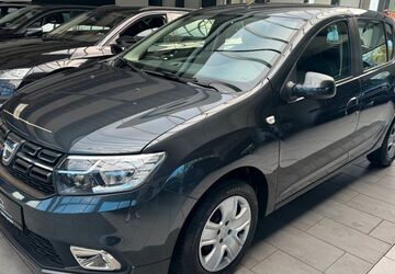 Dacia Sandero 84.000 km 8.900 &euro; Detmold 32758