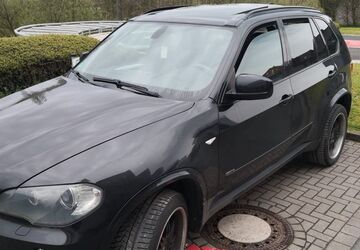BMW X5 262.000 km 9.999 &euro; Paderborn 33104