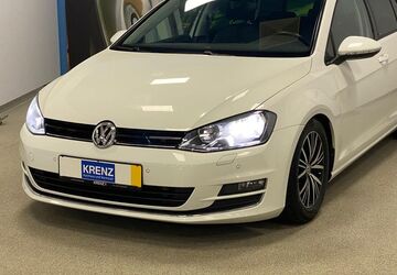 VW Golf 63.410 km 15.990 &euro; Paderborn 33100