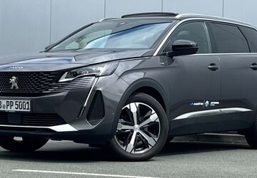 Peugeot 5008 28.120 km 24.990 &euro; Paderborn 33106