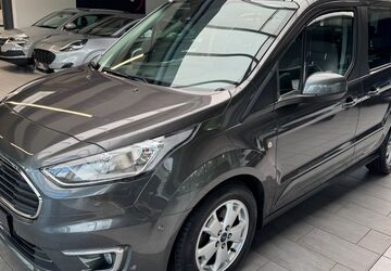 Ford Tourneo Connect 104.000 km 13.900 &euro; Detmold 32758