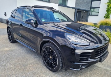Porsche Cayenne 168.334 km 28.900 &euro; Paderborn 33106