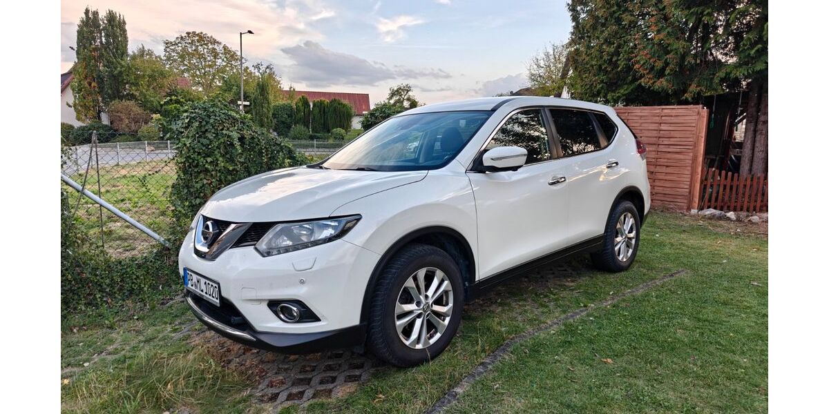 Nissan X-Trail 192.000 km 9.900 &euro; Paderborn 33106