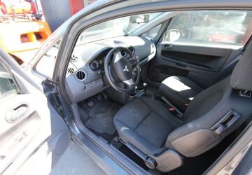 Mitsubishi Colt 139.200 km 2.750 &euro; Schloß Holte 33758