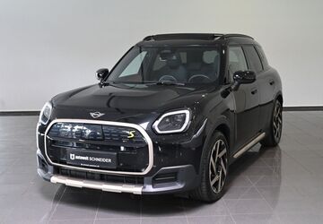Mini Countryman SE (Cooper) 25.433 km 37.950 &euro; Paderborn 33100
