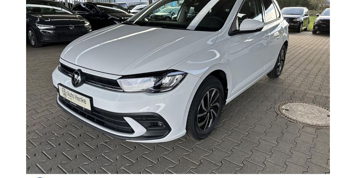 VW Polo 5.475 km 19.999 &euro; Büren 33142