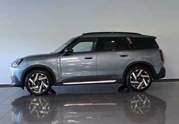 Mini Countryman C (Cooper) 57.947 km 31.750 &euro; Paderborn 33100