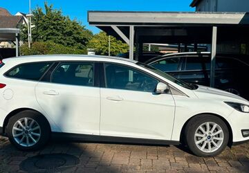 Ford Focus 161.000 km 5.999 &euro; Paderborn 33100