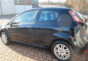 Fiat Punto 121.250 km 2.100 &euro; Paderborn 33106